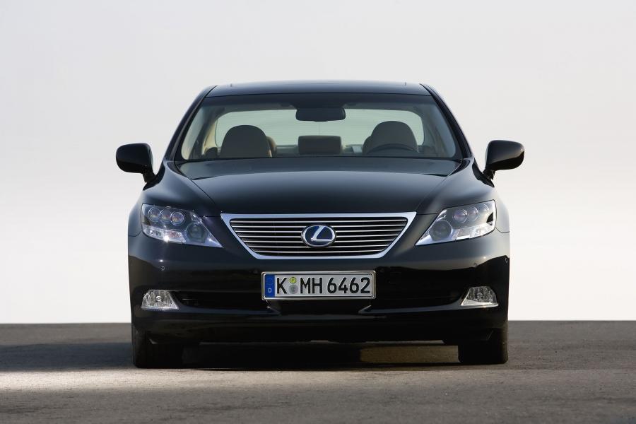  Lexus LS600h L 2007 года  (фото 53 из 224)